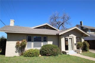 2126 Mistletoe Ave, Fort Worth TX  76110-1143 exterior