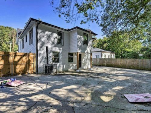 1530 Mims St, Atlanta GA  30314-2614 exterior