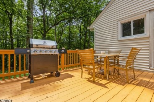 59 Fairmount Ave, Morristown, NJ 07960-5093