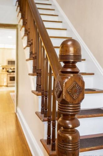 28 Church St, Wilton CT  06897-4903 exterior