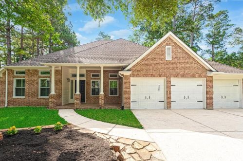 6 Emery Mill Pl, Conroe, TX 77384-4747