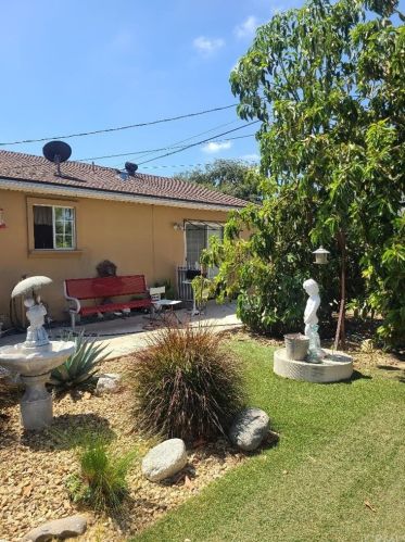 2251 Crestwood Ln, Anaheim CA  92804-6426 exterior