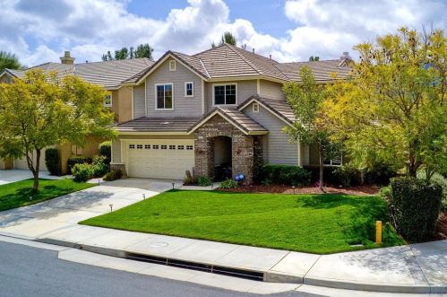 46101 Maple Dr, Temecula, CA 92592-4106