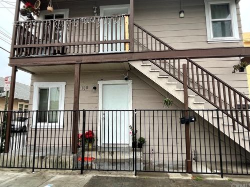 310 Walnut St, Santa Ana, CA 92701-5969