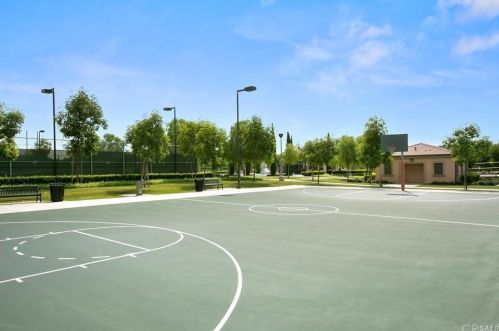 57 Kempton, Irvine CA  92620-2139 exterior