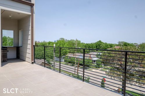 708 9th St, Dallas TX  75208-4901 exterior