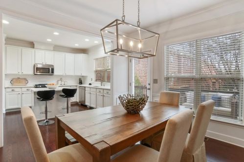3278 Ferncliff Ln, Atlanta GA  30324-2569 exterior