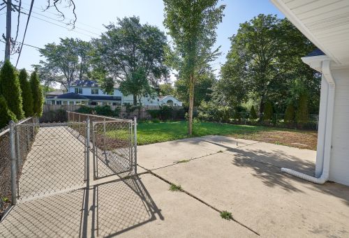 1171 Oxford Rd, Bannockburn IL  60015-3324 exterior