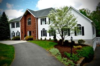 15 Wisteria Rd, Lafayette, NJ 07848-3650
