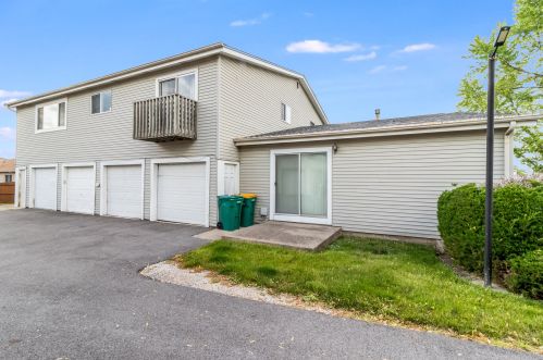 1111 Gael Dr, Joliet IL  60435-3088 exterior