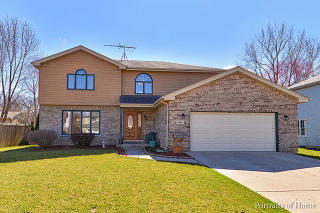 1441 Columbus Dr, Lemont IL  60490-1409 exterior