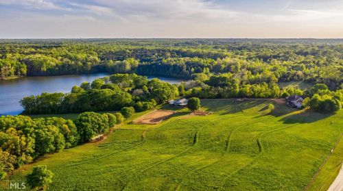 20 Mallory Rd, Statham, GA 30666-2866