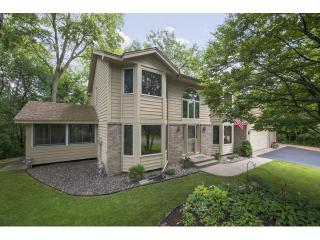 1800 Ives Ln, Minneapolis MN  55441-4023 exterior