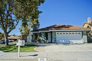 542 Chelsea Way, Corona, CA 92879-5880