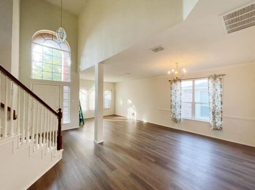 918 Dogwood Dr, Garland TX  75040-1077 exterior