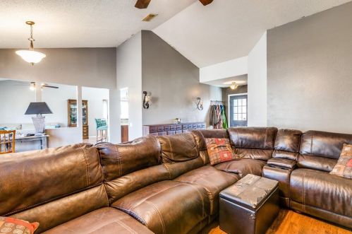 6881 Moss Ln, Fort Worth TX  76182-7039 exterior