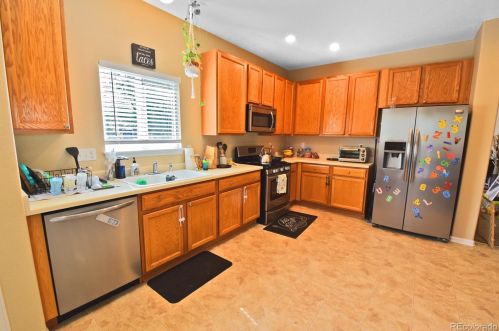 19431 58 Cir, Aurora CO 80019-2095 exterior