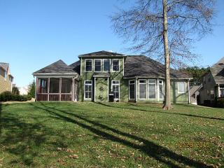 92 Greenview Dr, Newnan, GA 30265-5690