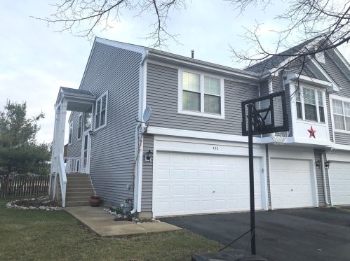 432 Gloria Ln, Oswego, IL 60543-8485