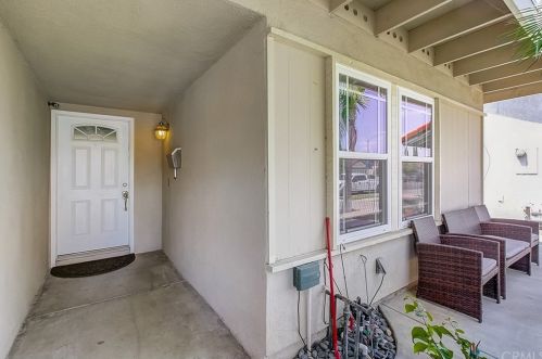5004 Holbrook St, Anaheim CA  92807-1103 exterior