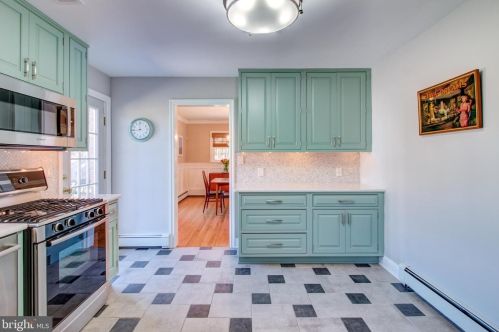 77 Westerly Rd, Princeton NJ 08540-2628 exterior