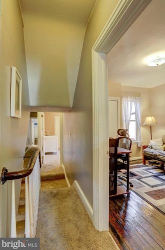 521 Walnut St, Lancaster PA  17603-3305 exterior