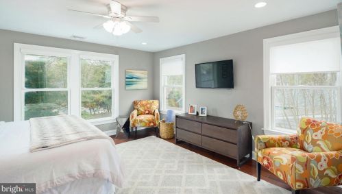 308 Linden Ave, Tavistock NJ 08033-2519 exterior