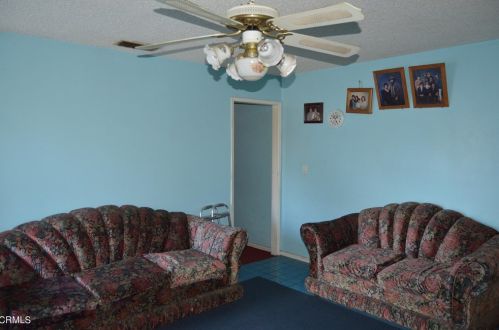 1451 Crawford St, Oxnard, CA 93030-6127