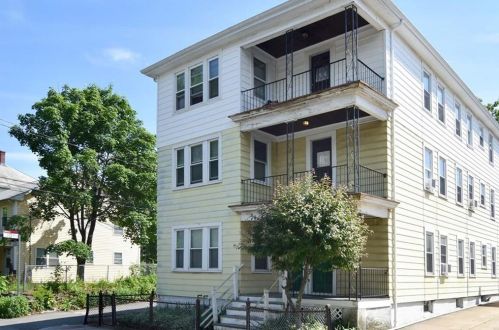 50 Veazie St, Providence, RI 02908-2400