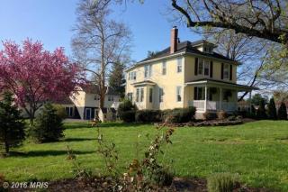 340 Nursery Ave, Purcellville, VA 20132-3205