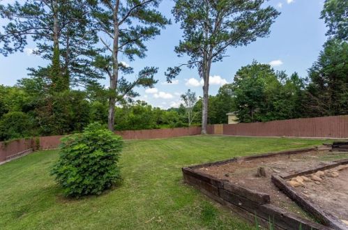 5870 Feldwood Rd, Atlanta GA  30349-2869 exterior