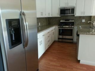1440 Centinela Ave, Los Angeles CA  90025-2561 exterior