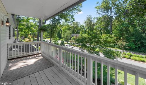 92 Berrywood Dr, Severna Park MD 21146-2001 exterior