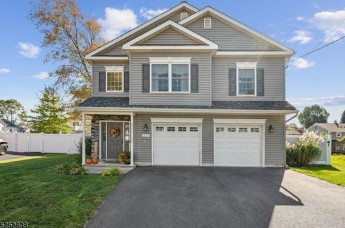 227 Prospect St, South Bound Brook, NJ 08880-1129