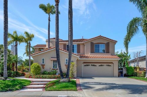6725 Camphor Pl, Carlsbad, CA 92011-3421