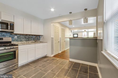 5215 10th St, Philadelphia PA  19141-4009 exterior