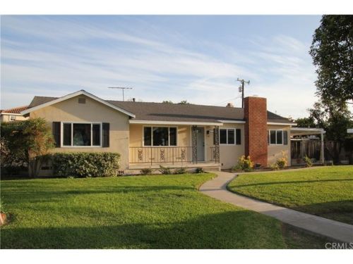 10404 Bellder Dr, Downey, CA 90241-2633