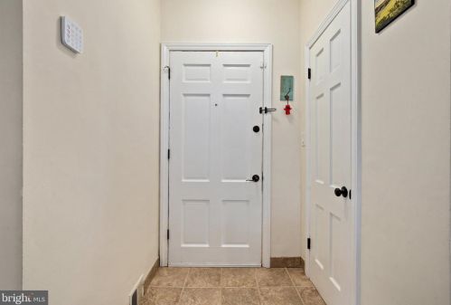 10159 Sutherland Rd, Silver Spring MD 20901-2236 exterior