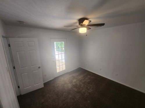 138 Hogan, Uhland TX 78640-5400 exterior