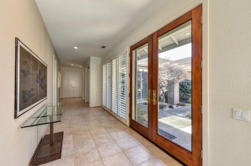 11270 Crocker Grove Ln, Rancho Cordova, CA 95670-4524