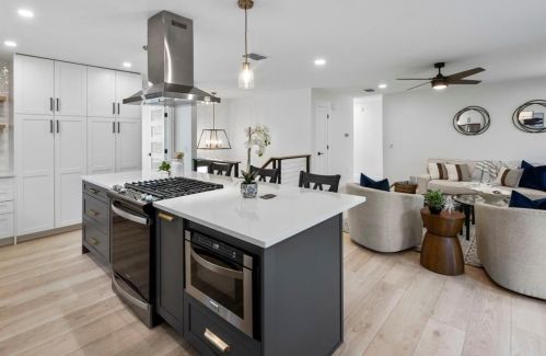 6517 Fair Vly Trl, Austin TX  78749-1250 exterior