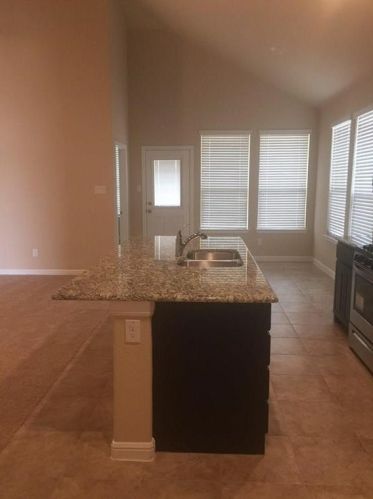 1212 Rebecca Ln, Fort Worth TX  76131-3225 exterior