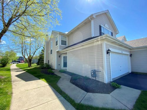 4440 Quill Ln, Waukegan, IL 60085-8617