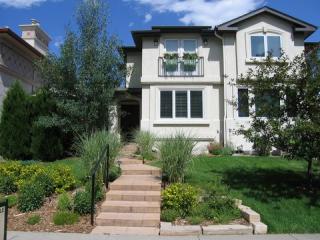 362 Monroe St, Denver, CO 80206-4445