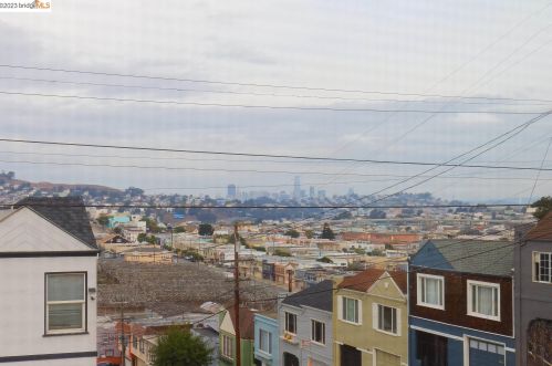 1100 Bowdoin St, San Francisco, CA 94134-1804