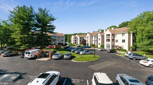 363 Silvia St, Trenton NJ 08628-3237 exterior