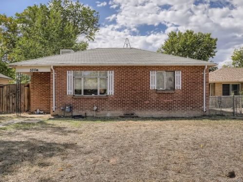 3311 Newport St, Denver, CO 80207-2223