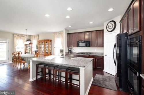 45 Ivy Spring Ln, Fredericksburg, VA 22406-8205