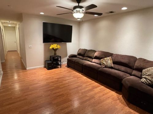 389 Mat Ave, San Jose, CA 95123-3424
