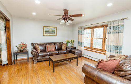 527 Rockport Rd, Hackettstown, NJ 07840-5224